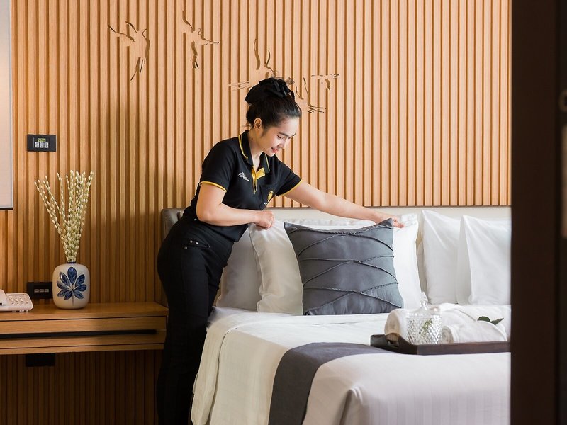 The Siamese Hotel 41