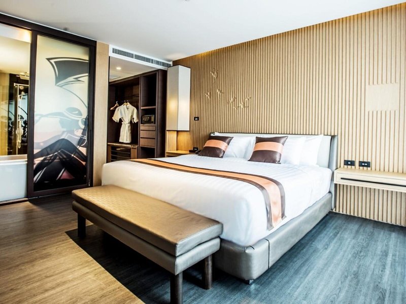 The Siamese Hotel 45