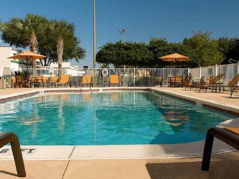 Fairfield Inn & Suites Orlando Lake Buena Vista