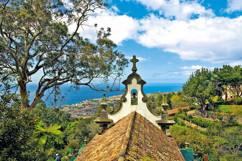 Quinta do Monte Panoramic Gardens 10