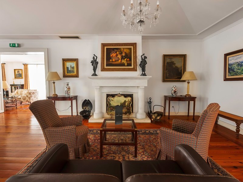 Quinta Do Monte Panoramic Gardens 9