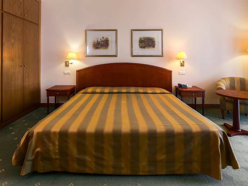 Quinta Do Monte Panoramic Gardens 17