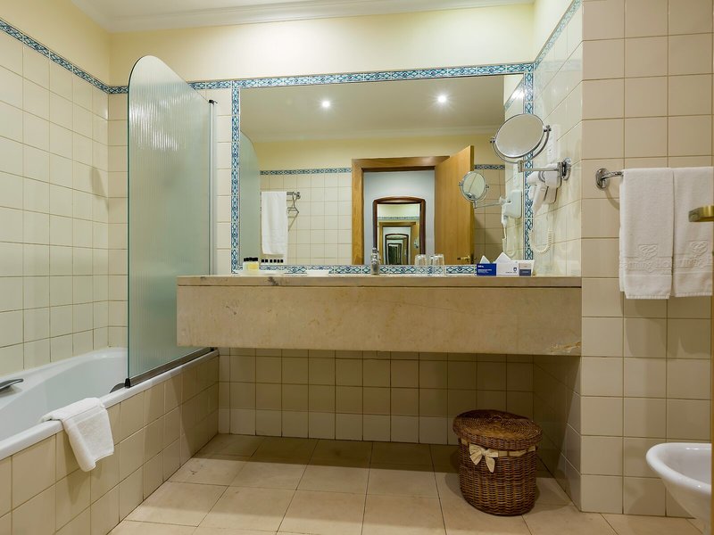 Quinta Do Monte Panoramic Gardens 28