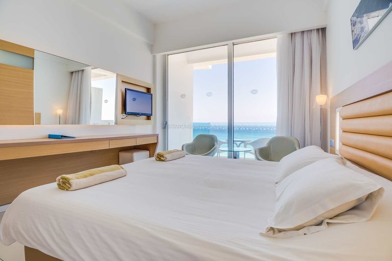 Vrissaki Beach Hotel demnächst SENTIDO 12