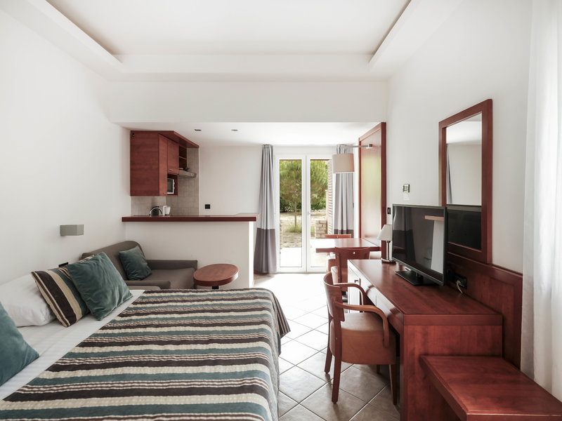 Zaton Holiday Resort Apartments 14