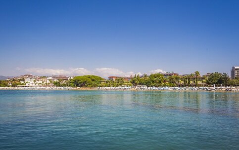 Lonicera World Hotel 16