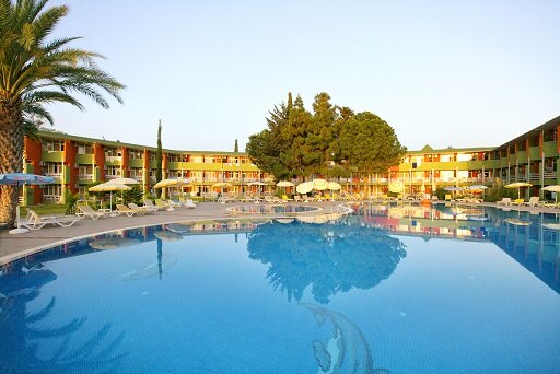 Lonicera World Hotel 7