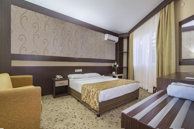 Lonicera World Hotel 11