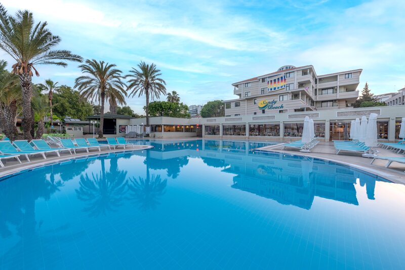 Sandy Beach Hotel 8