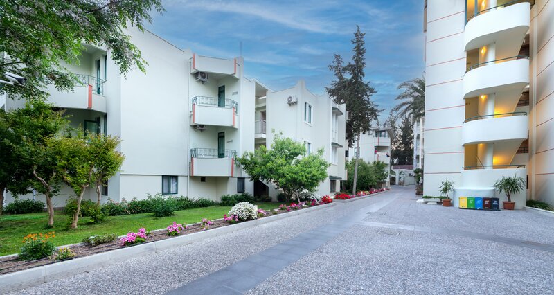 Sandy Beach Hotel 44