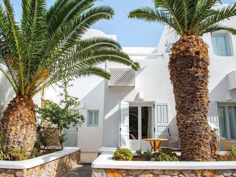 Makris Hotel Apartments 3