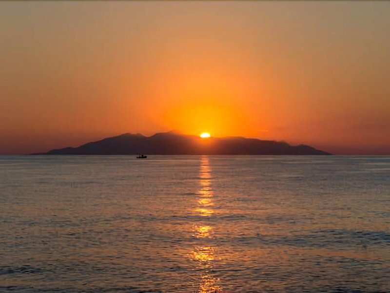 Makris Hotel Apartments 5