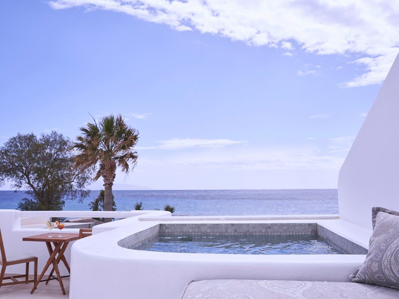 Makris Hotel Apartments 11