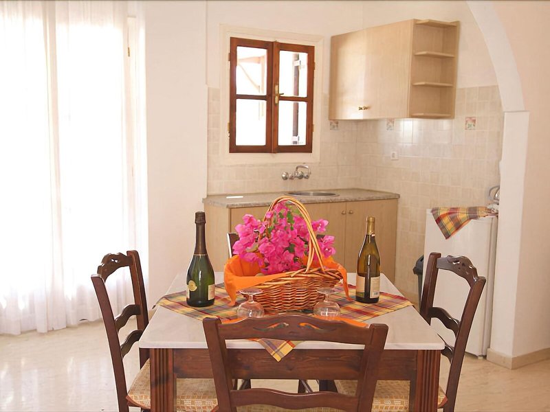 Makris Hotel Apartments 27