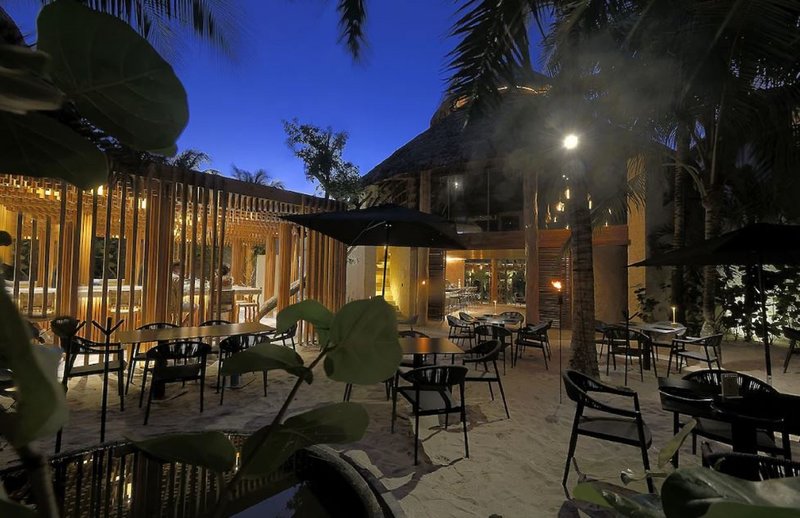 TAGO By G Hotels 5