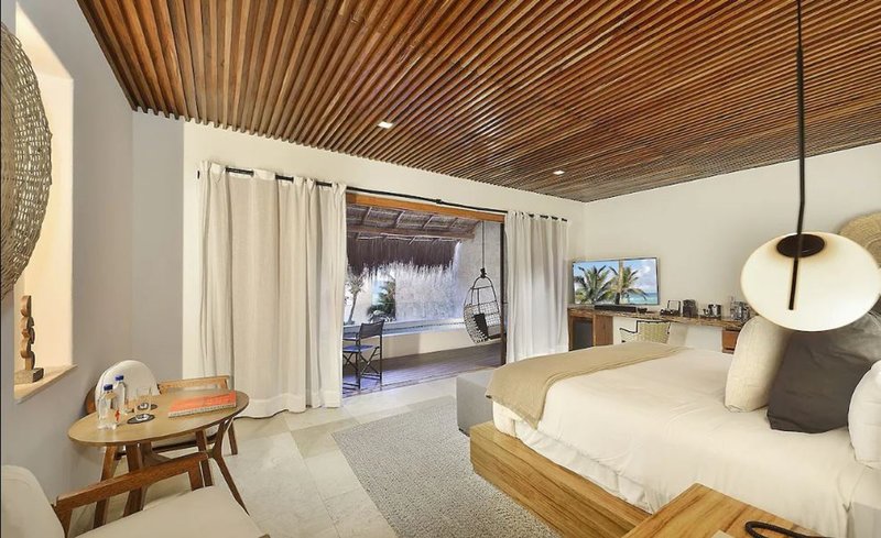 TAGO By G Hotels 8