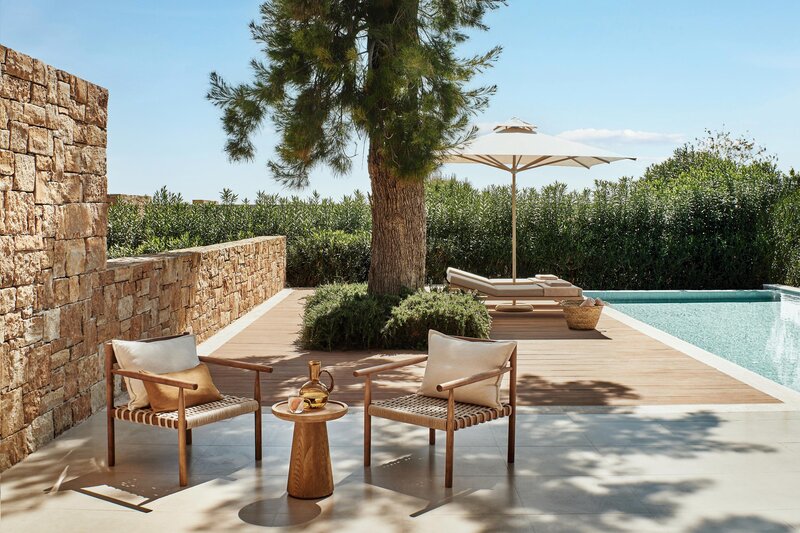 Ikos Olivia 167
