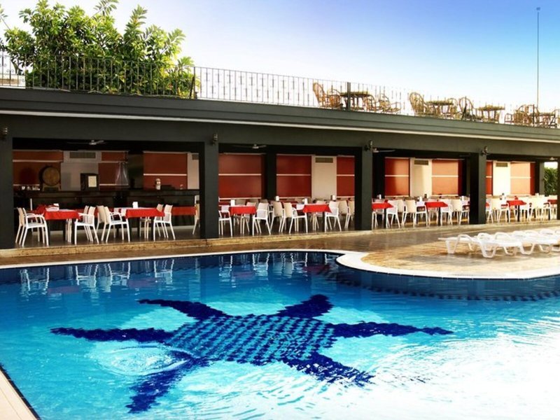 Aleria Belport Beach Hotel 18