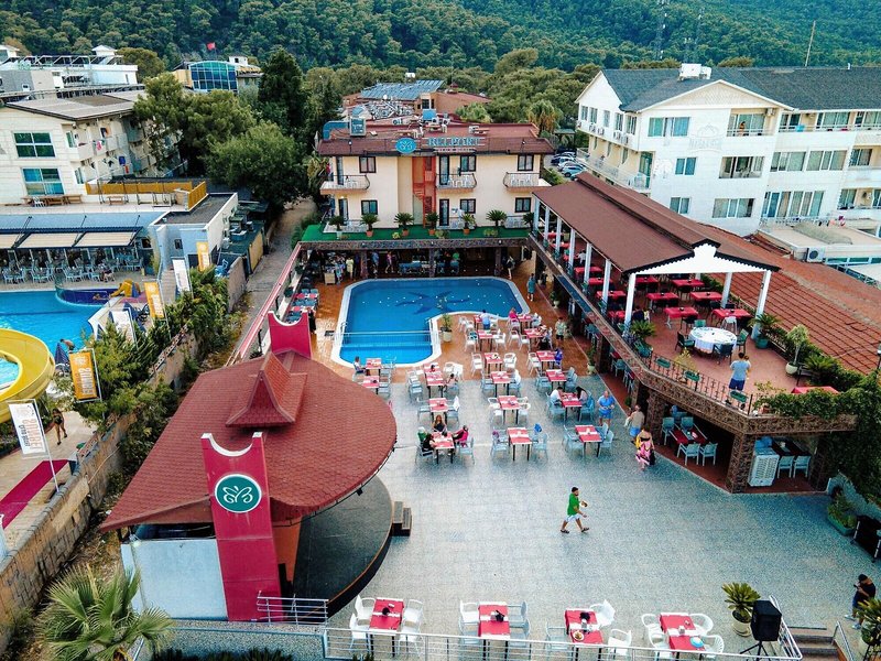 Aleria Belport Beach Hotel 23