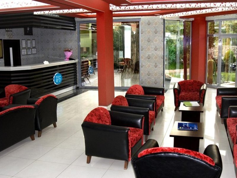 Aleria Belport Beach Hotel 26