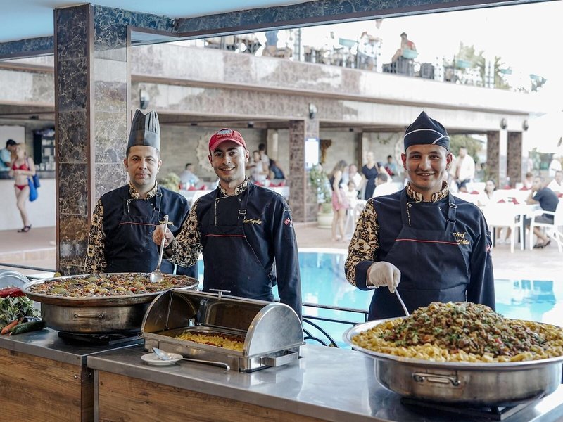 Aleria Belport Beach Hotel 31