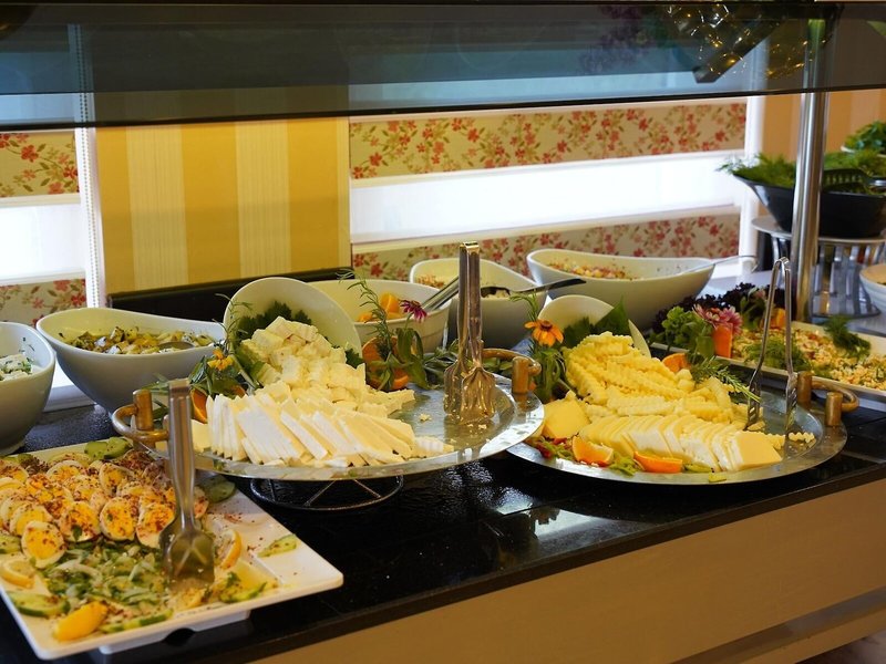 Aleria Belport Beach Hotel 34