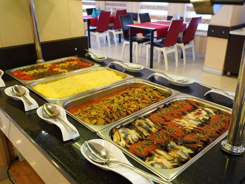 Aleria Belport Beach Hotel 37