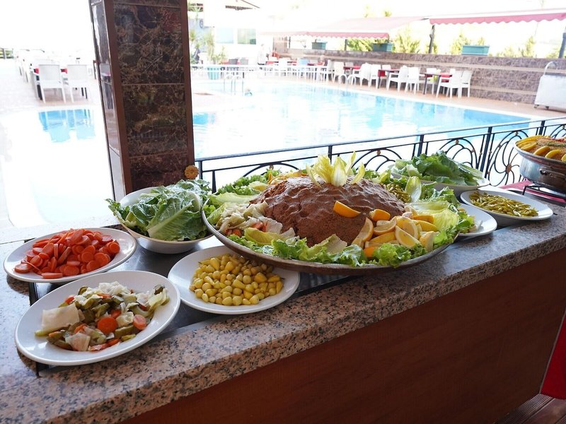 Aleria Belport Beach Hotel 38