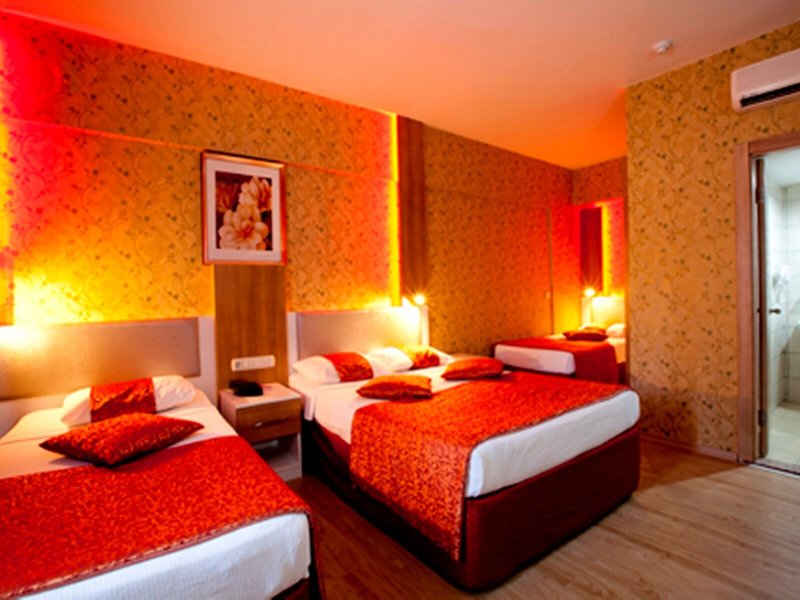 Aleria Belport Beach Hotel 49