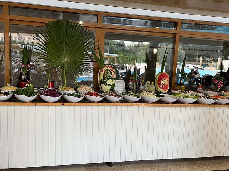 Alexius Beach Hotel 9