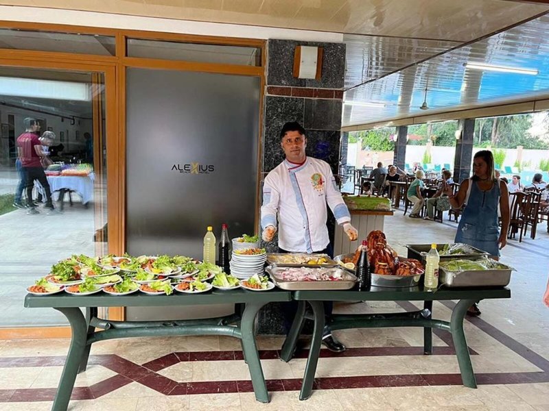 Alexius Beach Hotel 11