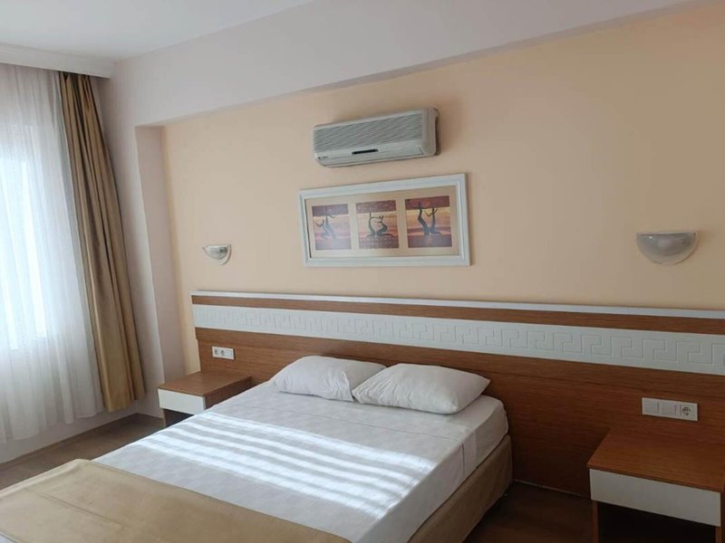 Alexius Beach Hotel 22