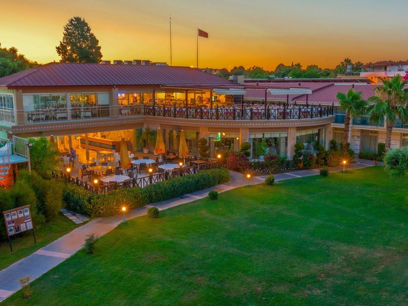 Sun Club Side 7