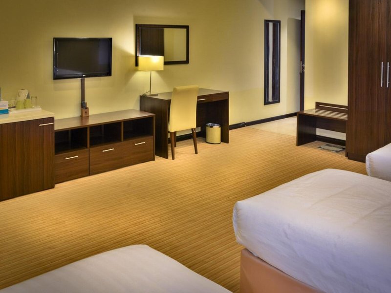 Golden Ocean Hotel 17