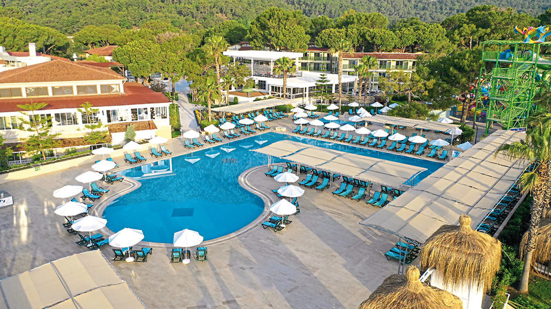 Crystal Flora Beach Resort 14