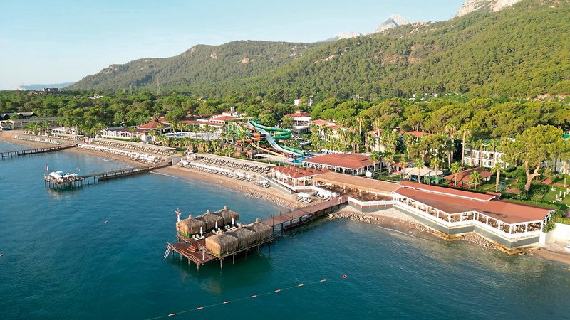 Crystal Flora Beach Resort 16