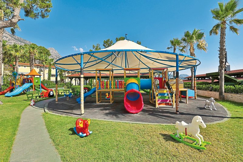 Crystal Flora Beach Resort 18