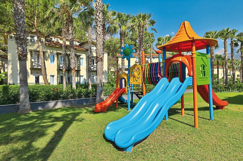 Crystal Flora Beach Resort 19