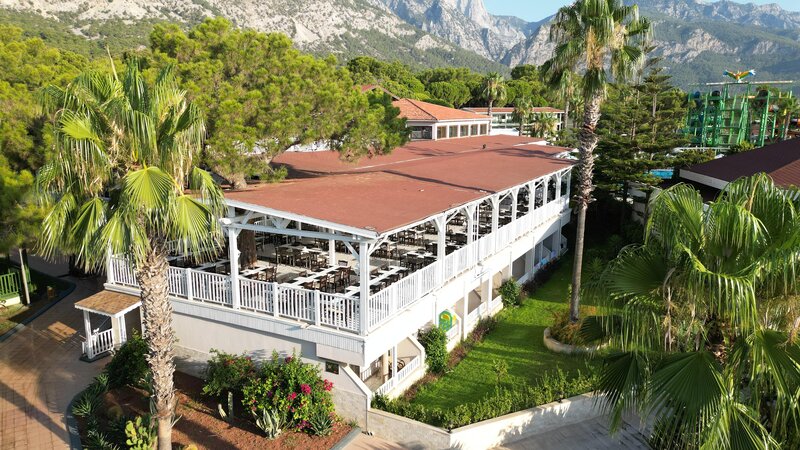 Crystal Flora Beach Resort 36