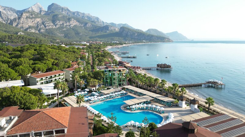 Crystal Flora Beach Resort 38