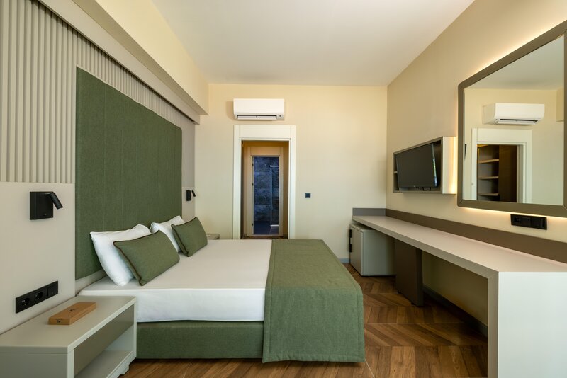 Crystal Flora Beach Resort 52