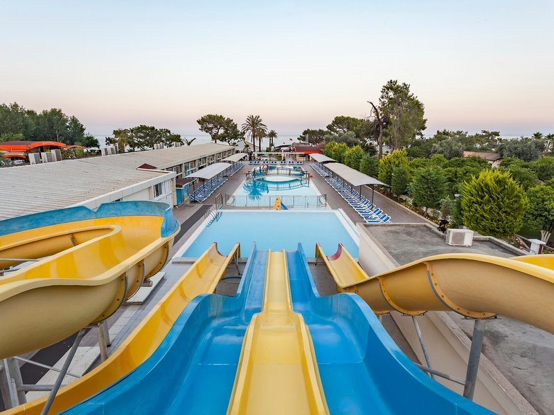 Club Hotel Belpinar 5 - Outdoor Pool