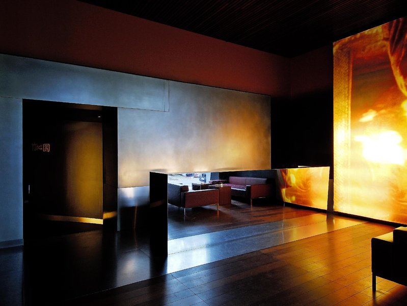 The Hotel Luzern Autograph Collection 1