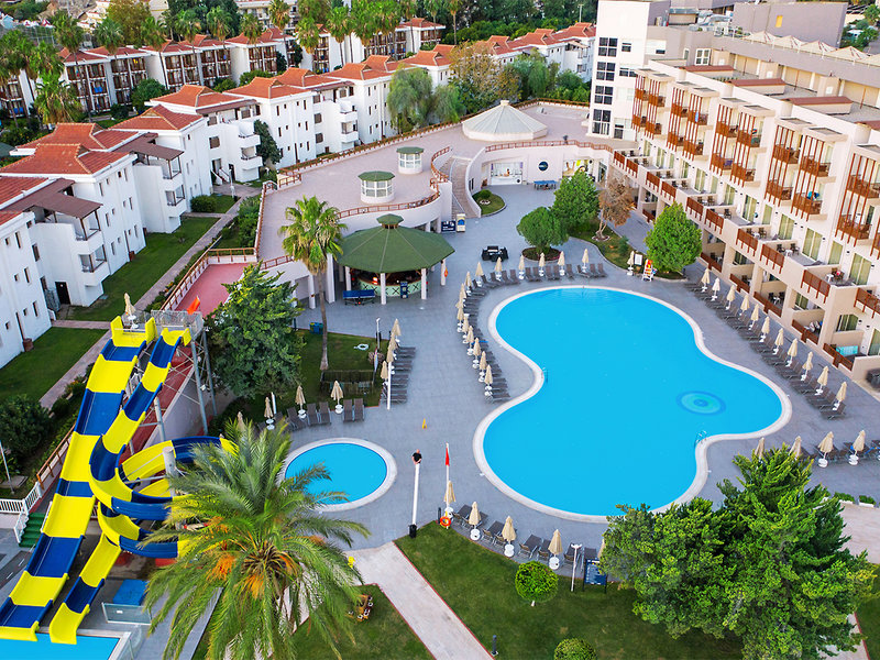 Hydros Club 6 - Outdoor Pool