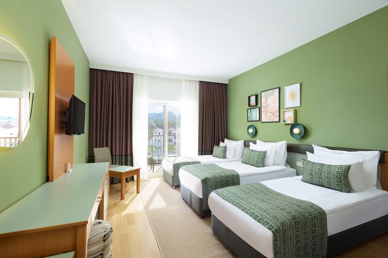 Hydros Club 66 - Room Example