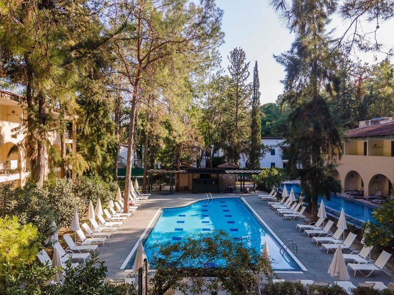 Champion Holiday Village 17