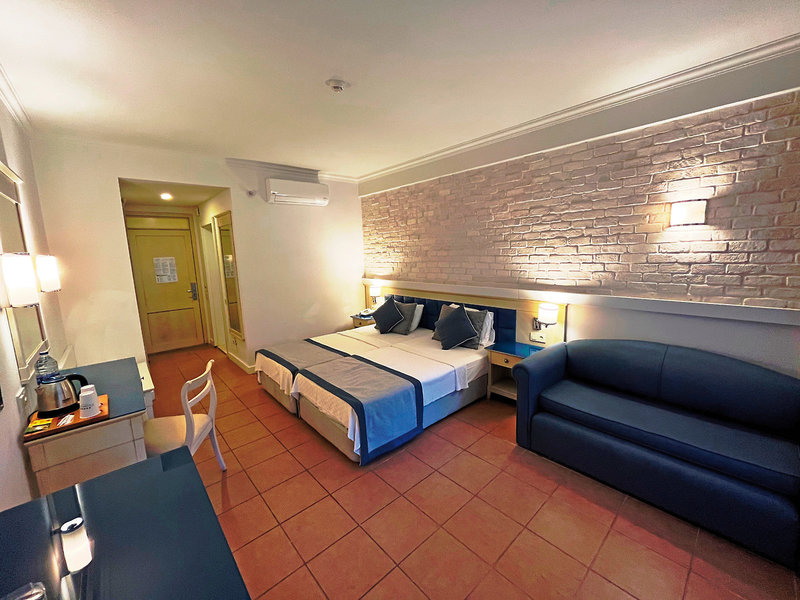 Champion Holiday Village 3