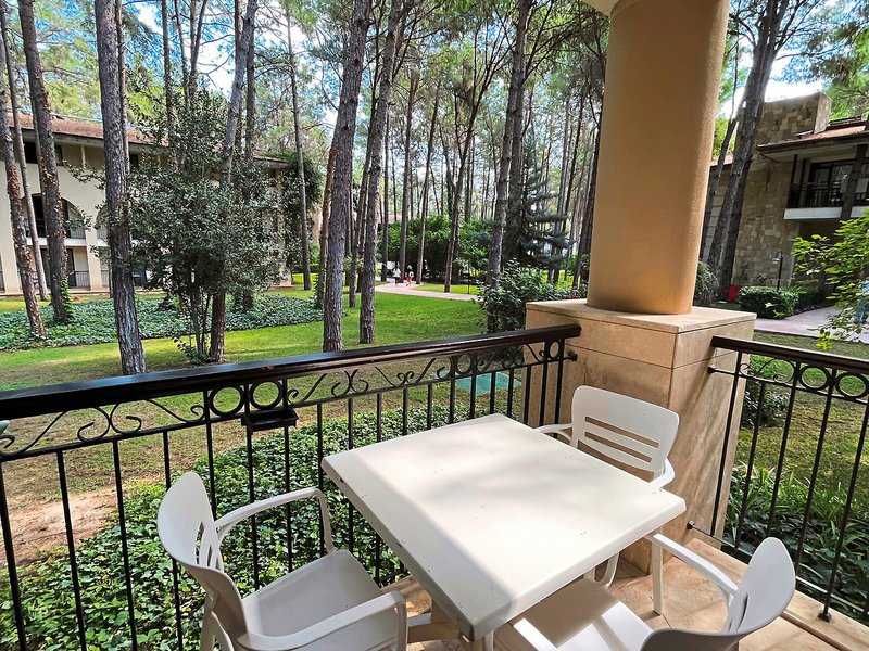 Champion Holiday Village 4