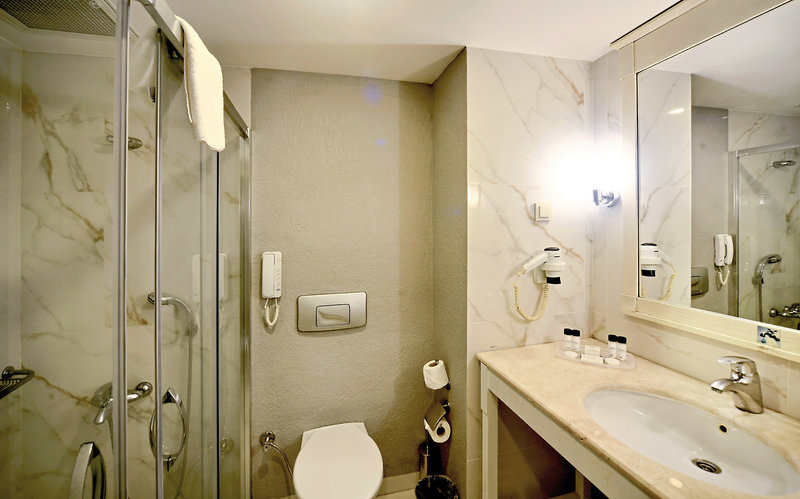 Champion Holiday Village 5