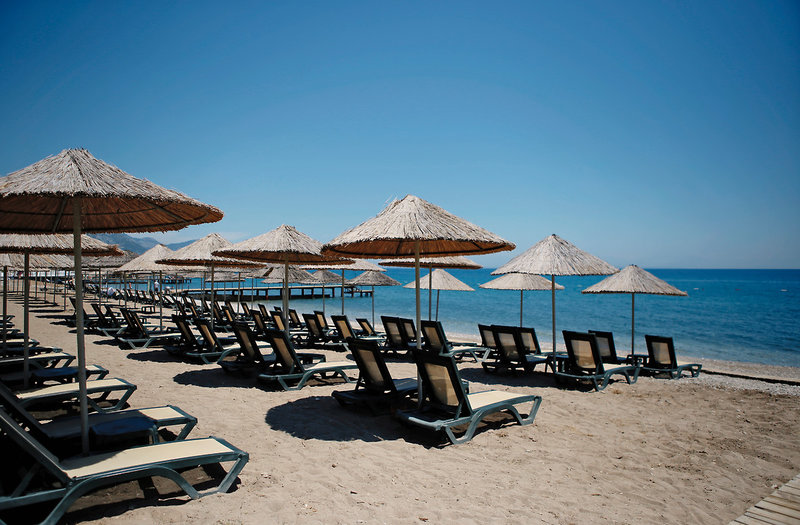 Champion Holiday Village 17